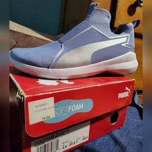 Puma women sneakers